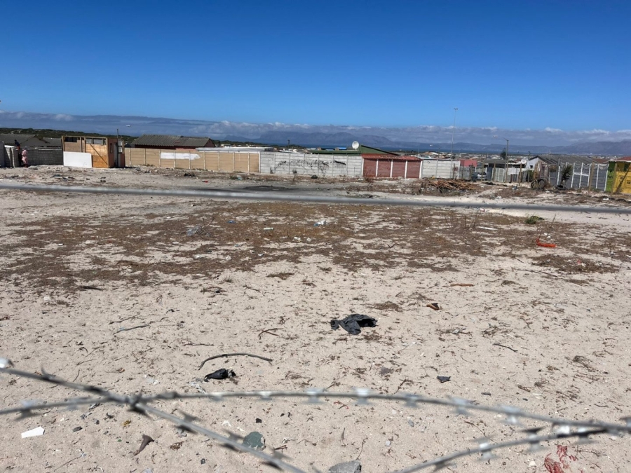 Commercial Property for Sale in Tafelsig Western Cape